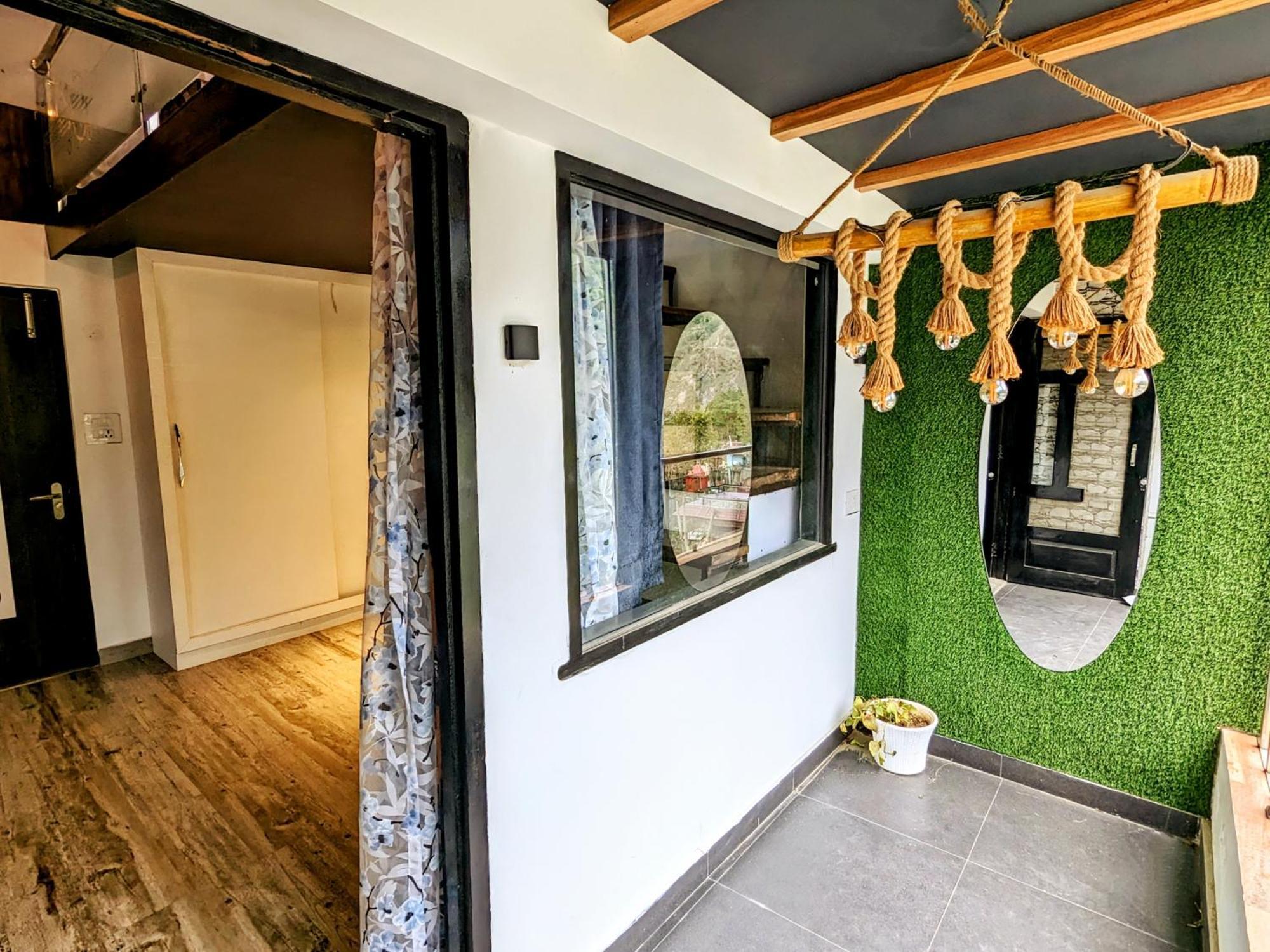 Kavi'S Vacation Homes - Sainj エクステリア 写真