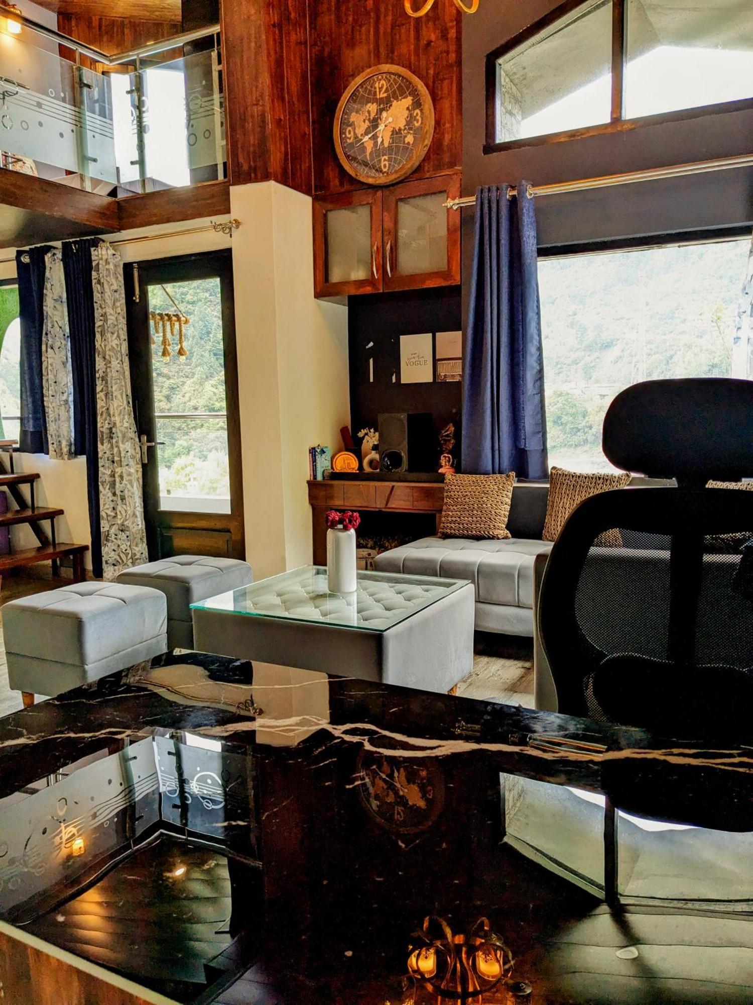 Kavi'S Vacation Homes - Sainj エクステリア 写真