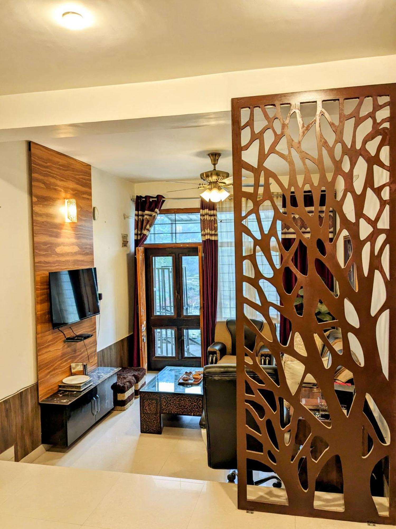 Kavi'S Vacation Homes - Sainj エクステリア 写真